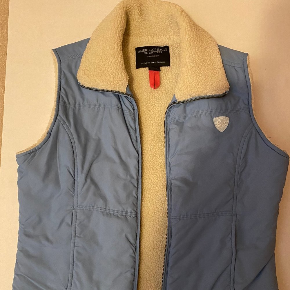 American Eagle Shelter Series Vest - Light Blue Medium